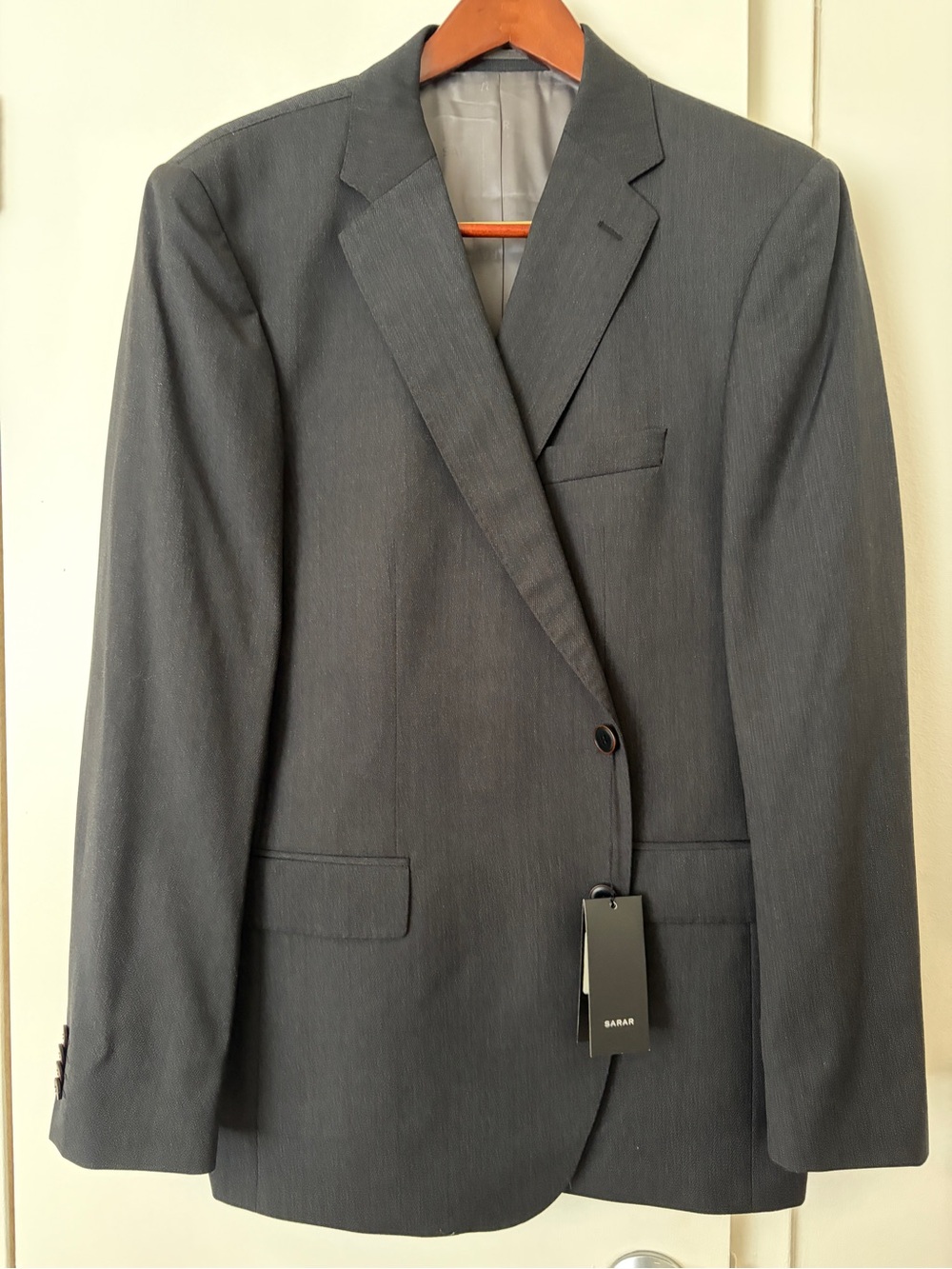 Milano Men's Dark Gray Single-Breasted Suit Jacket